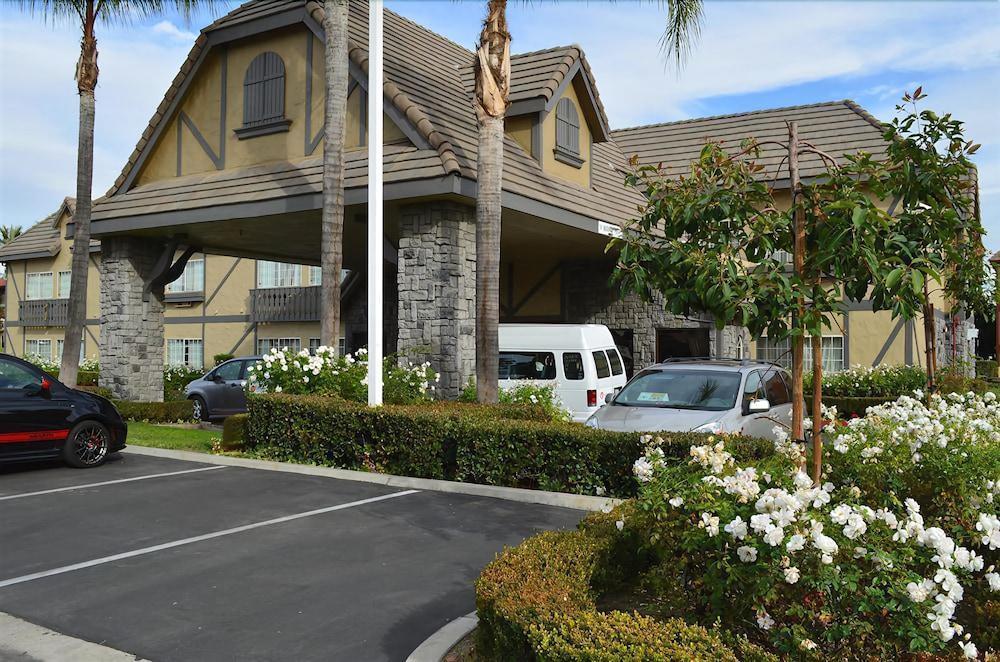 Folk Inn Ontario Airport Екстериор снимка